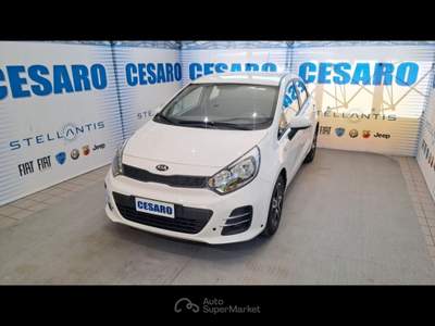 Kia Rio 5p 1.1 crdi Active E6 Bianco usata Pont-Saint-Martin