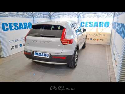 Volvo XC40 1.5 t4 phev Inscription Expression auto Bianco usata Pont-Saint-Martin
