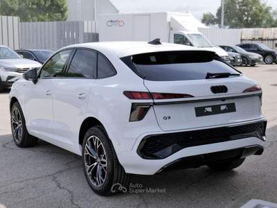 Audi Q3 Sportback NEW 2.0 Tdi 150cv S-tr. S-line edition Bianco usata Civita Castellana