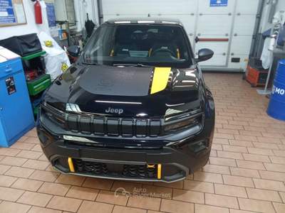 Jeep Avenger 1.2 Turbo 145 CV 4xe The North Face Pano Nero usata Melegnano