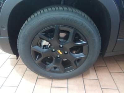 Jeep Avenger 1.2 Turbo 145 CV 4xe The North Face Pano Nero usata Melegnano