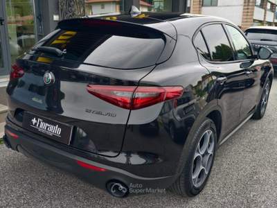 Alfa Romeo Stelvio 2.2 Turbodiesel 190 CV AT8 Q4 Sprint Nero usata Tarcento