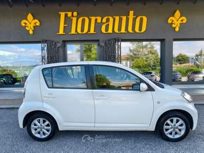 Daihatsu Sirion 1.3 Taka 4WD GPL 4X4 Bianco usata Tarcento