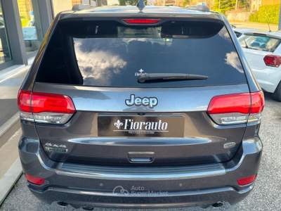 Jeep Grand Cherokee 3.0mjt250 CV Overland Grigio usata Tarcento