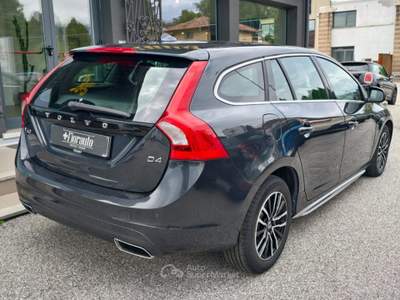Volvo V60 D4 R-design Momentum x commercianti Nero usata Tarcento