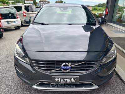 Volvo V60 D4 R-design Momentum x commercianti Nero usata Tarcento