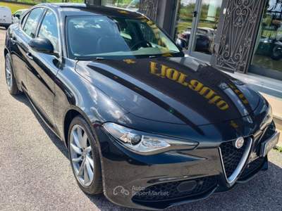 Alfa Romeo Giulia Veloce 210 CV AT8 AWD Q4 Nero usata Tarcento