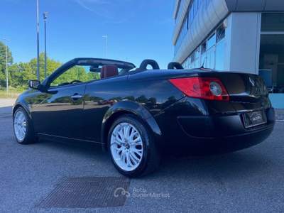 Renault Mégane Mégane C-C 1.9 dCi/130CV Dynamique Nero usata Savignano sul Rubicone