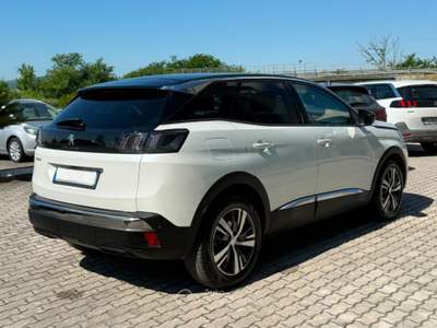 Peugeot 3008 1.5 BlueHDi EAT8 Allure Pack Bianco usata San Salvatore Telesino
