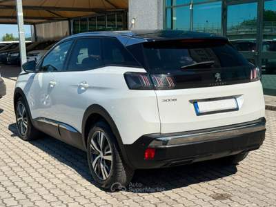 Peugeot 3008 1.5 BlueHDi EAT8 Allure Pack Bianco usata San Salvatore Telesino