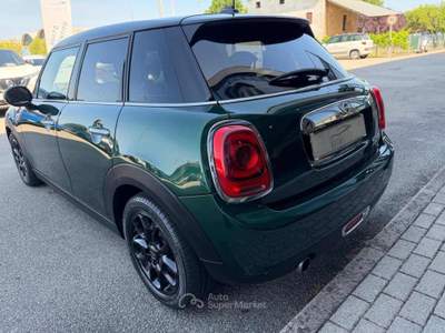MINI Cooper 1.5 Cooper D Boost 5 porte Verde usata Santa Maria di Sala
