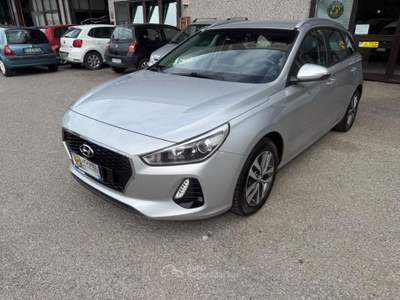 Hyundai i30 Wagon 1.6 CRDi CV 110 Argento usata Bologna