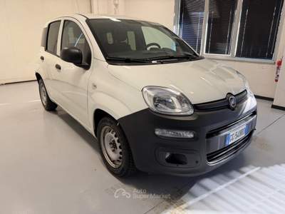 Fiat Panda 1.0 GSE S&S Hybrid Pop Van 2 posti *+ IVA22%* Bianco usata Parma
