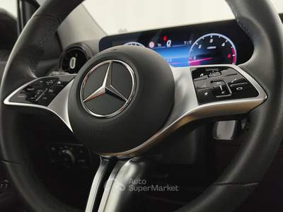 Mercedes-Benz GLA Gla 180 d advanced auto Nero usata Cuneo