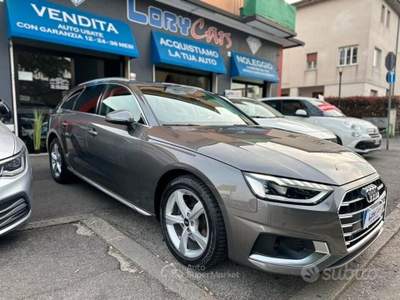 Audi A4 Avant 35 TDI/163 CV S tronic line edition usata Brescia