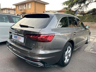 Audi A4 Avant 35 TDI/163 CV S tronic line edition usata Brescia