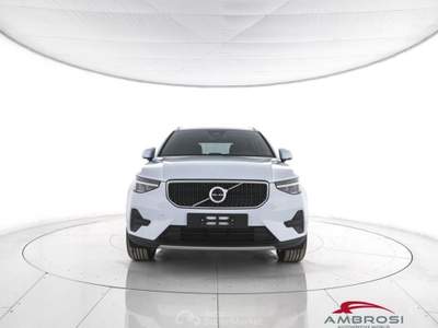Volvo XC40 B3 Mild hybrid Benzina Essential Blu/Azzurro usata Corciano