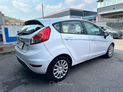 Ford Fiesta 5 porte Titanium NEOPATENTATI usata Brescia