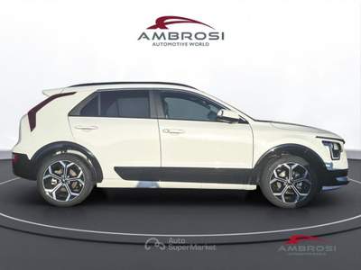 Kia Niro 1.6 MY25 HEV STYLE GPL Bianco usata Corciano