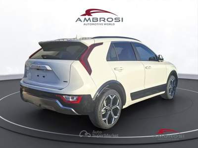 Kia Niro 1.6 MY25 HEV STYLE GPL Bianco usata Corciano