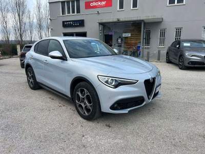 Alfa Romeo Stelvio Stelvio 2022 2.2 t Sprint Q4 190cv auto Grigio usata Sant'Omero