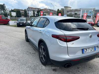 Alfa Romeo Stelvio Stelvio 2022 2.2 t Sprint Q4 190cv auto Grigio usata Sant'Omero