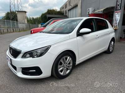 Peugeot 308 S&S Business usata Brescia