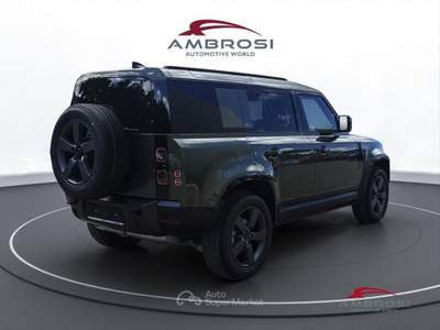 Land Rover Defender 3.0 AJ20 X-Dynamic SE 200PS Verde usata Corciano