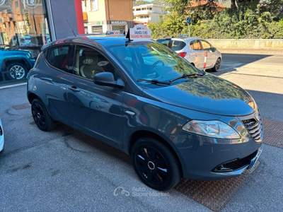 Lancia Ypsilon 85 CV 5 porte Metano Ec usata Brescia