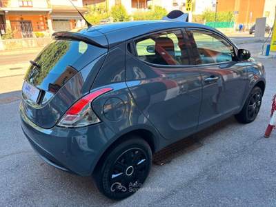 Lancia Ypsilon 85 CV 5 porte Metano Ec usata Brescia