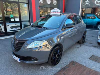 Lancia Ypsilon 85 CV 5 porte Metano Ec usata Brescia