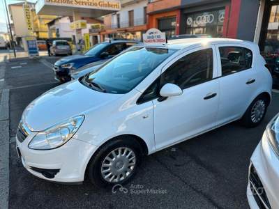 Opel Corsa porte Edition NEOPATENTATI (90.00 usata Brescia