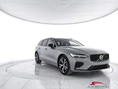 Volvo V60 B4 Mild hybrid Benzina Plus Dark Grigio usata Corciano