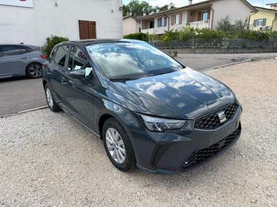 Seat Ibiza 1.0 MPI 5 porte OK NEOPATENTATI Blu/Azzurro usata SAN PIETRO IN CARIANO