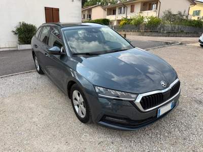Skoda Octavia 2.0 TDI EVO SCR 150 CV DSG Wagon Executive Grigio usata SAN PIETRO IN CARIANO