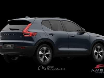 Volvo XC40 B3 Mild hybrid Benzina Plus Dark Blu/Azzurro usata Corciano