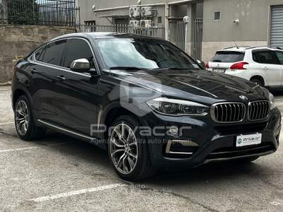 BMW X6 BMW X6 xDrive30d 249CV Extravagance Grigio usata Bisceglie