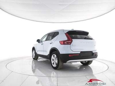 Volvo XC40 B3 Mild hybrid Benzina Essential Blu/Azzurro usata Corciano