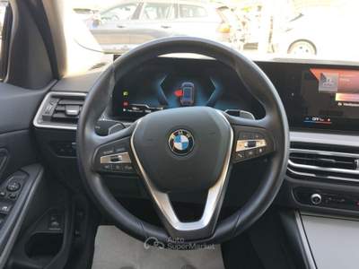 BMW Serie 3 318d d 48V Touring Nero usata Resana