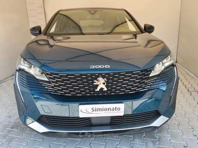 Peugeot 3008 BlueHDi 130 S&S Allure Pack Verde usata Resana