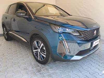 Peugeot 3008 BlueHDi 130 S&S Allure Pack Verde usata Resana