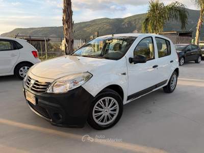 Dacia Sandero ANNO 2012 1.2 BENZINA/GPL 75 CV usata Striano
