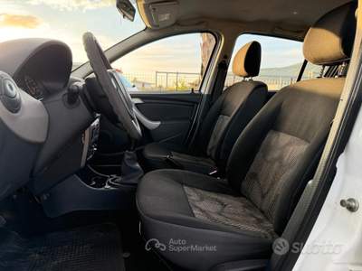 Dacia Sandero ANNO 2012 1.2 BENZINA/GPL 75 CV usata Striano