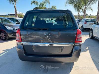 Opel Zafira ANNO 2010 1.6 ECOM 94 CV *7 POSTI usata Striano
