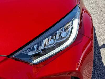 Toyota Yaris piccola comoda ed economica Rosso usata San Donato Milanese