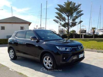 SsangYong Tivoli 1.2 GDI Turbo Gpl 2WD Comfort Nero usata Gallipoli
