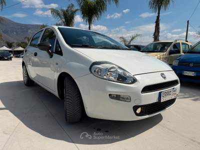 Fiat Punto ANNO 2017 1.3 MJT 95 CV usata Striano