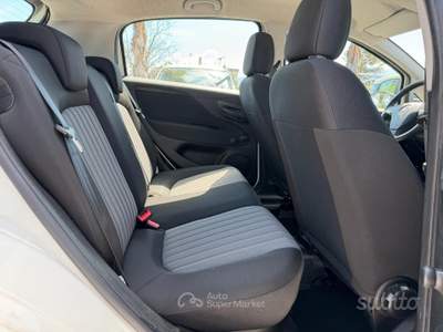 Fiat Punto ANNO 2017 1.3 MJT 95 CV usata Striano