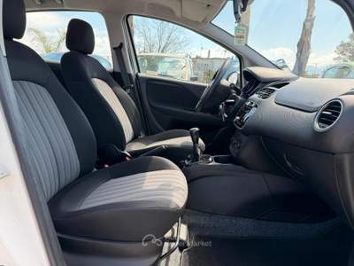 Fiat Punto ANNO 2017 1.3 MJT 95 CV usata Striano