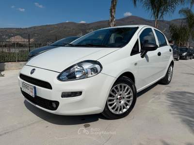 Fiat Punto ANNO 2017 1.3 MJT 95 CV usata Striano
